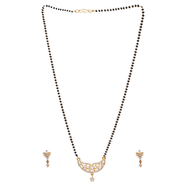 Women's Pearl Essentials Crescent Moon Traditional Mangalsutra Set - Voylla