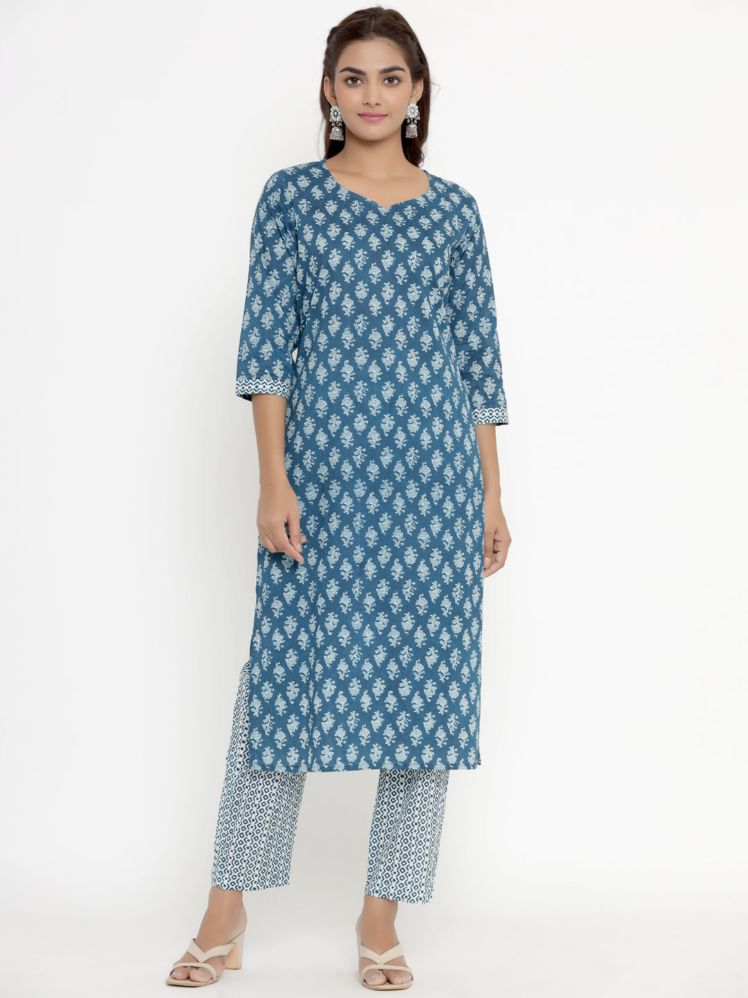 Women's Pure Cotton Straight Kurta And Palazzo Set - Miravan