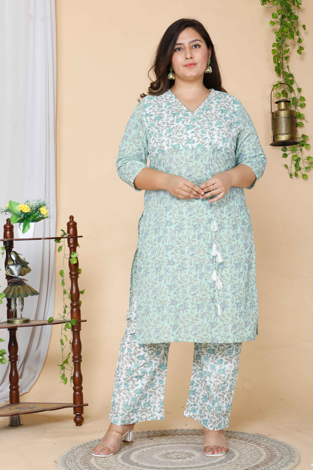 Women's Plus Size Green Floral Printed Cotton Kurta With Palazzo Set - Miravan