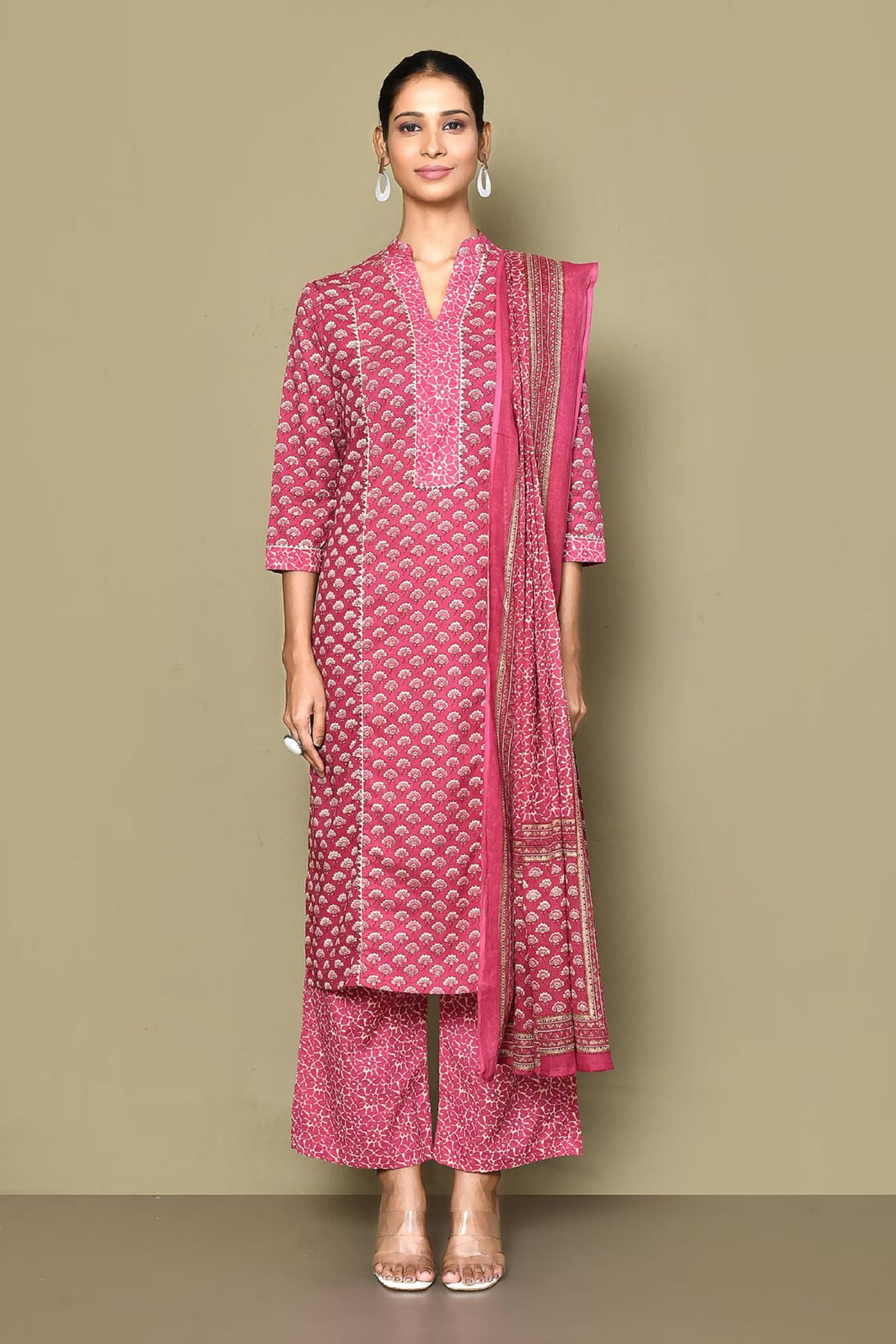 Women's Pink Straight Floral Printed Kurta & Palazzo With Dupatta Set - Miravan