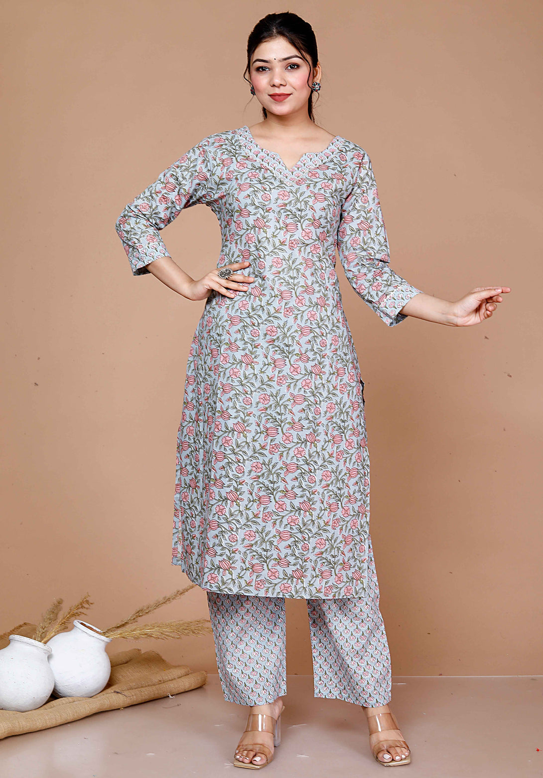 Women'S Cotton Floral Printed Straight Kurta Palazzo  - Miravan