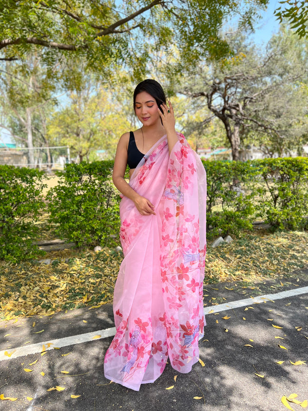 Women's Pink Digital Printed Saree - VAMSEE