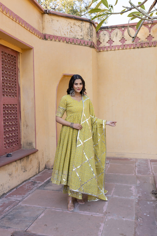 Women's Yellow Booti Gotta Jaal Cotton Anarkali Set - Pomcha Jaipur