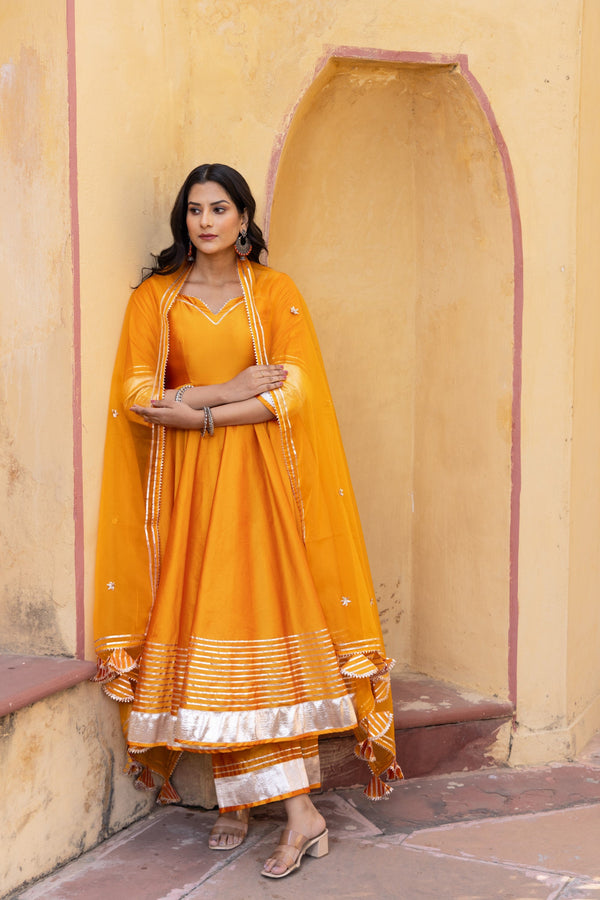 Women's Amber Orange Taffeta Silk Anarkali Set - Pomcha Jaipur