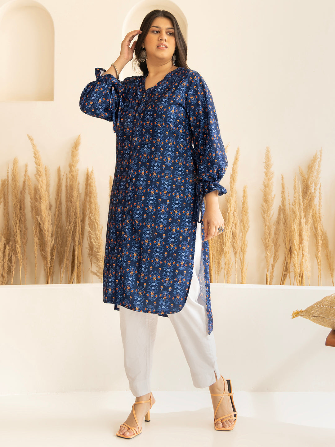 Women's Dark Blue Moss Floral Printed Kurta - Janasya