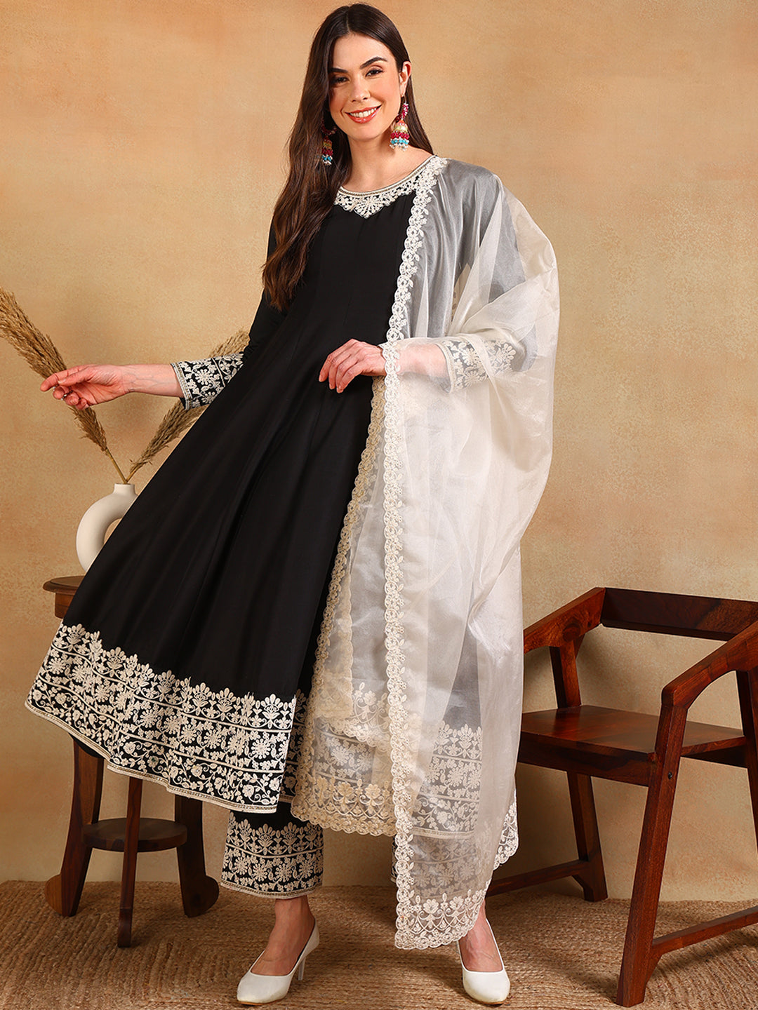 Women's Black Silk Blend Embroidered Anarkali Kurta Pant Set With Dupatta - Ahika