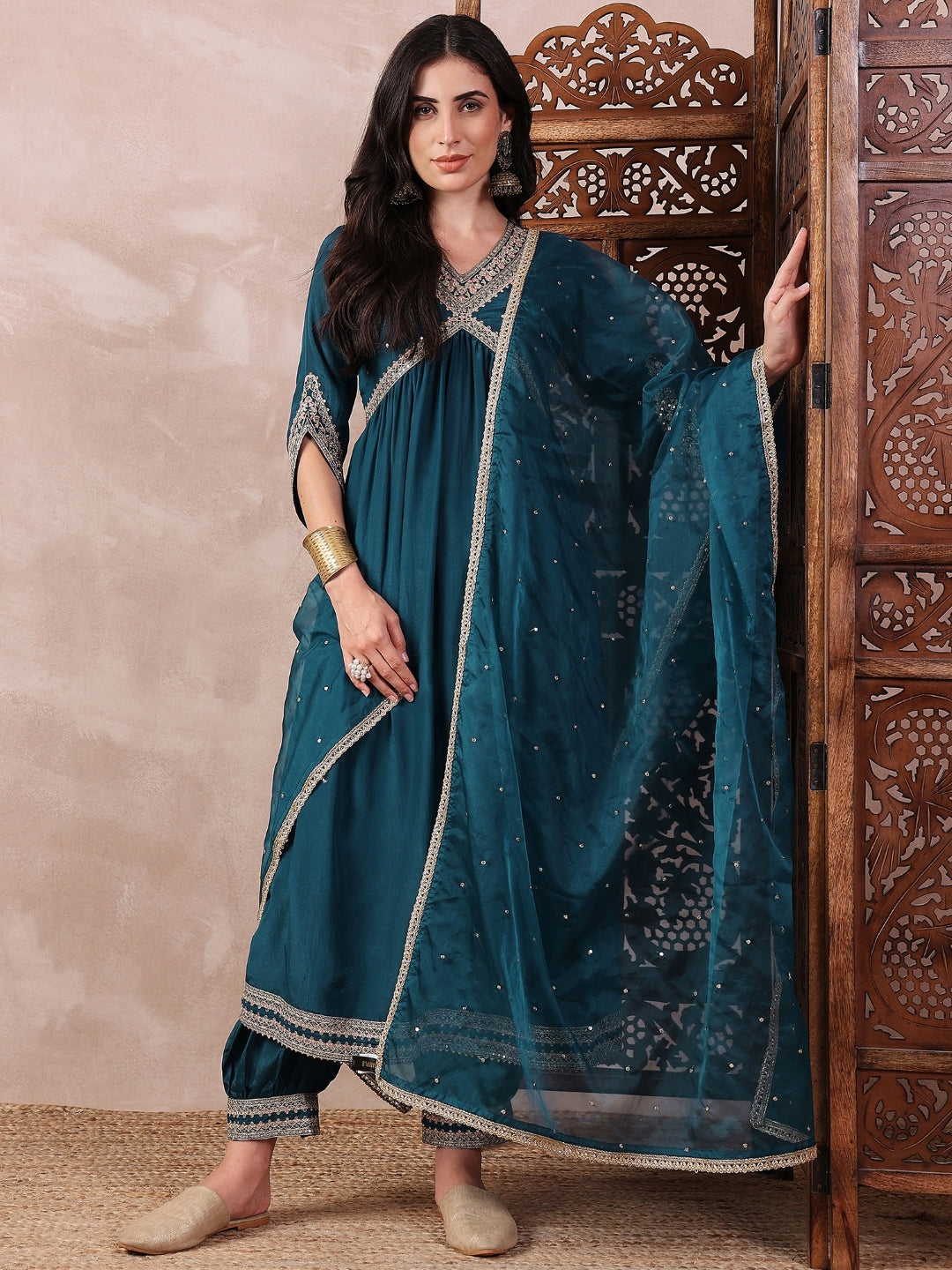 Women's Teal Silk Blend Solid Embroidered Straight Kurta Salwar With Dupatta - Ahika