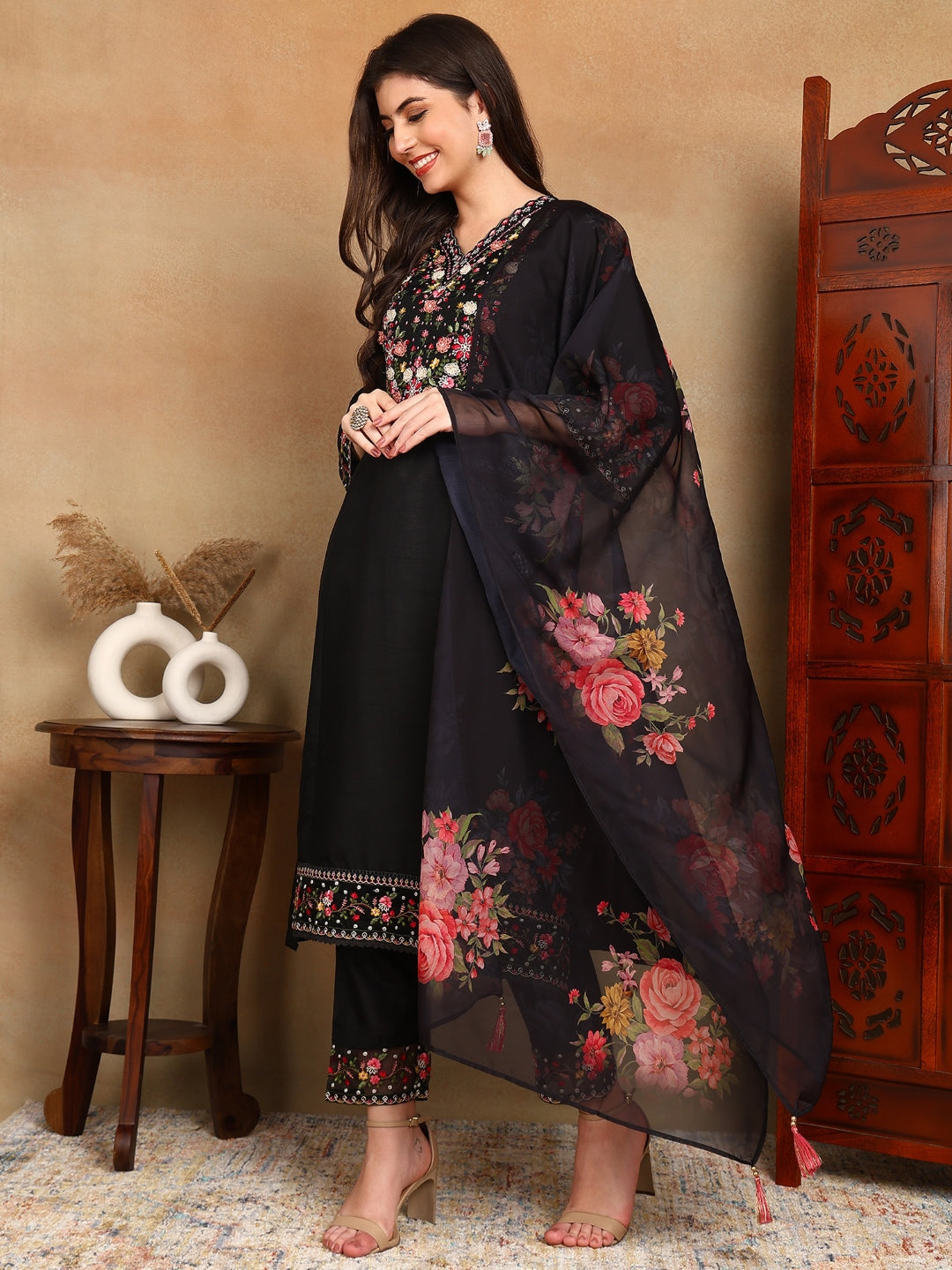 Women's Black Silk Blend Embroidered Kurta Trouser With Dupatta - Ahika