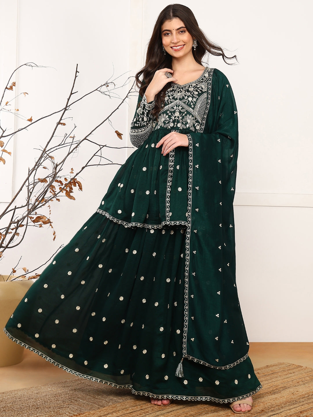 Women's Green Silk Blend Solid Embroidered A-Line Kurta Skirt With Dupatta - Ahika