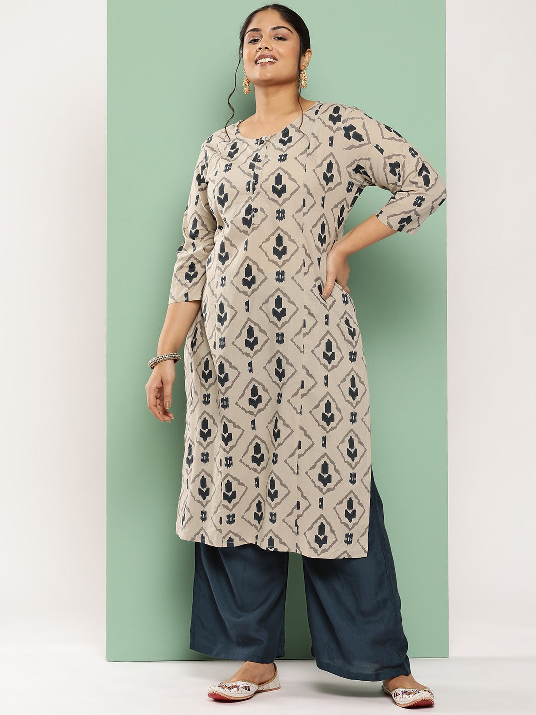 Plus Size Ethnic Motifs Printed Regular Cotton Kurta with Palazzos-Indiakreations-JS1555PSETBG3XL