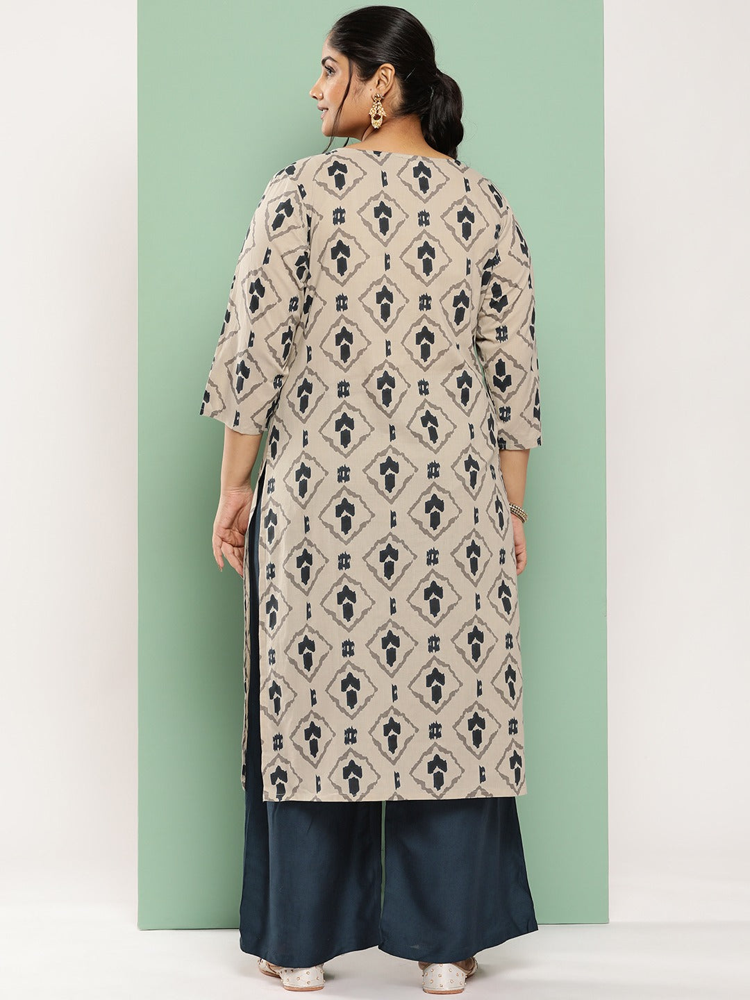 Plus Size Ethnic Motifs Printed Regular Cotton Kurta with Palazzos-Indiakreations-JS1555PSETBG3XL