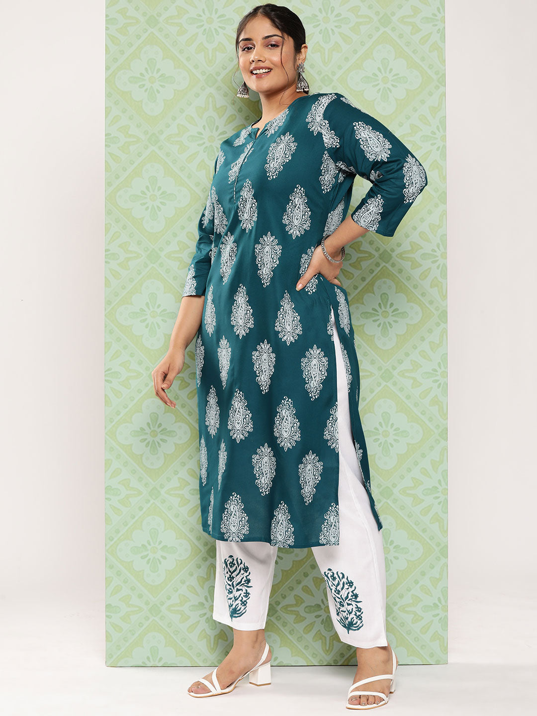 Plus Size Ethnic Motifs Printed Regular Kurta with Palazzos & Dupatta-Indiakreations-JS7298PSKDTG3XL