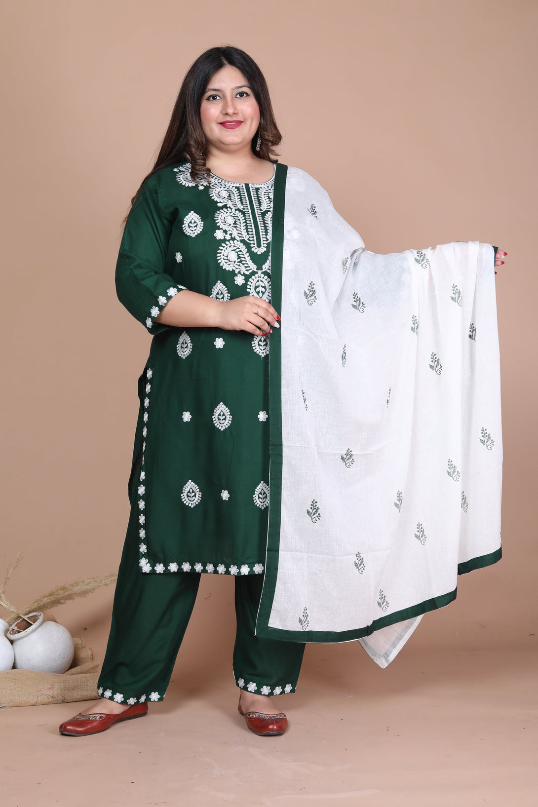 Women's Plus Size Green Pakistani Straight Kurta Palazzo With Dupatta Set - Miravan