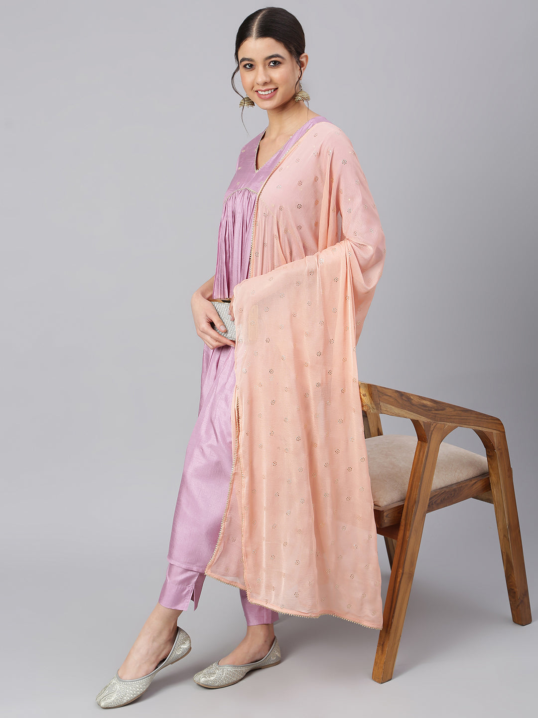 Women's Mauve Poly Silk Solid Kurta With Pant And Dupatta - Janasya