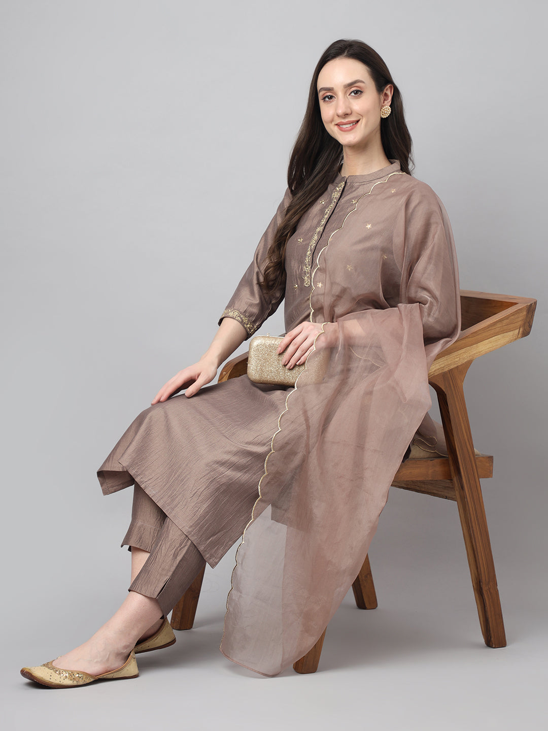 Women's Brown Solid Chinon  Kurta Set - Janasya