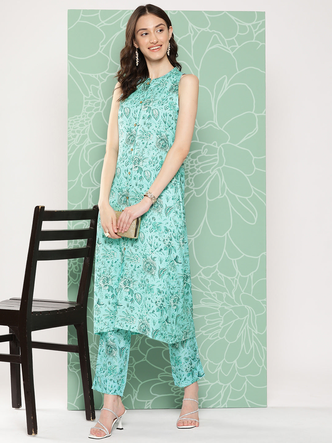 Women's Aqua Blue Digital Floral Printed Moss Kurta Set - Janasya