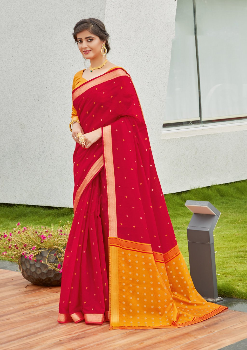 Women's Cotton Woven Work Traditional Saree - Sangam Prints