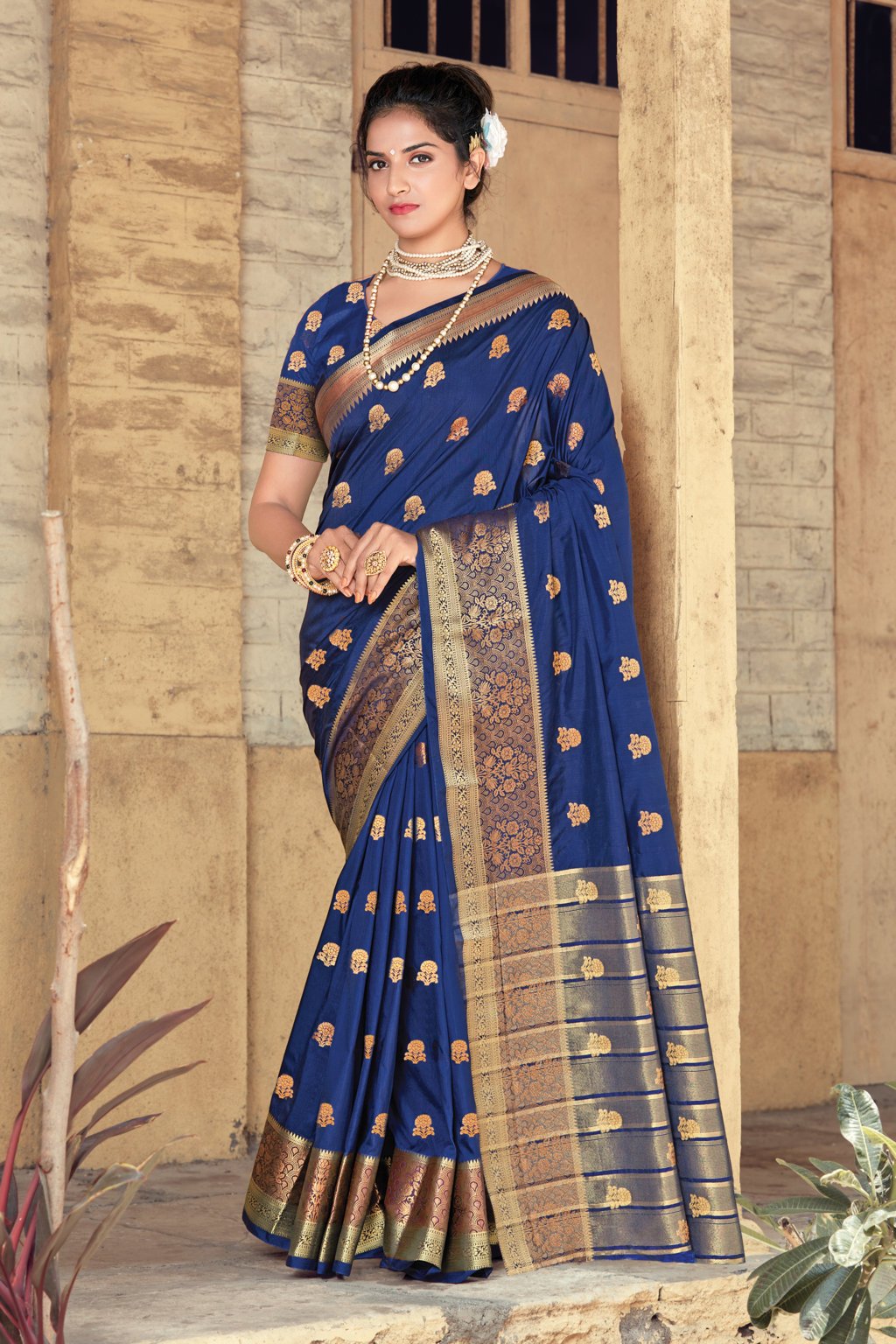 Women's Silk Zari Work Traditional Saree - Sangam Prints