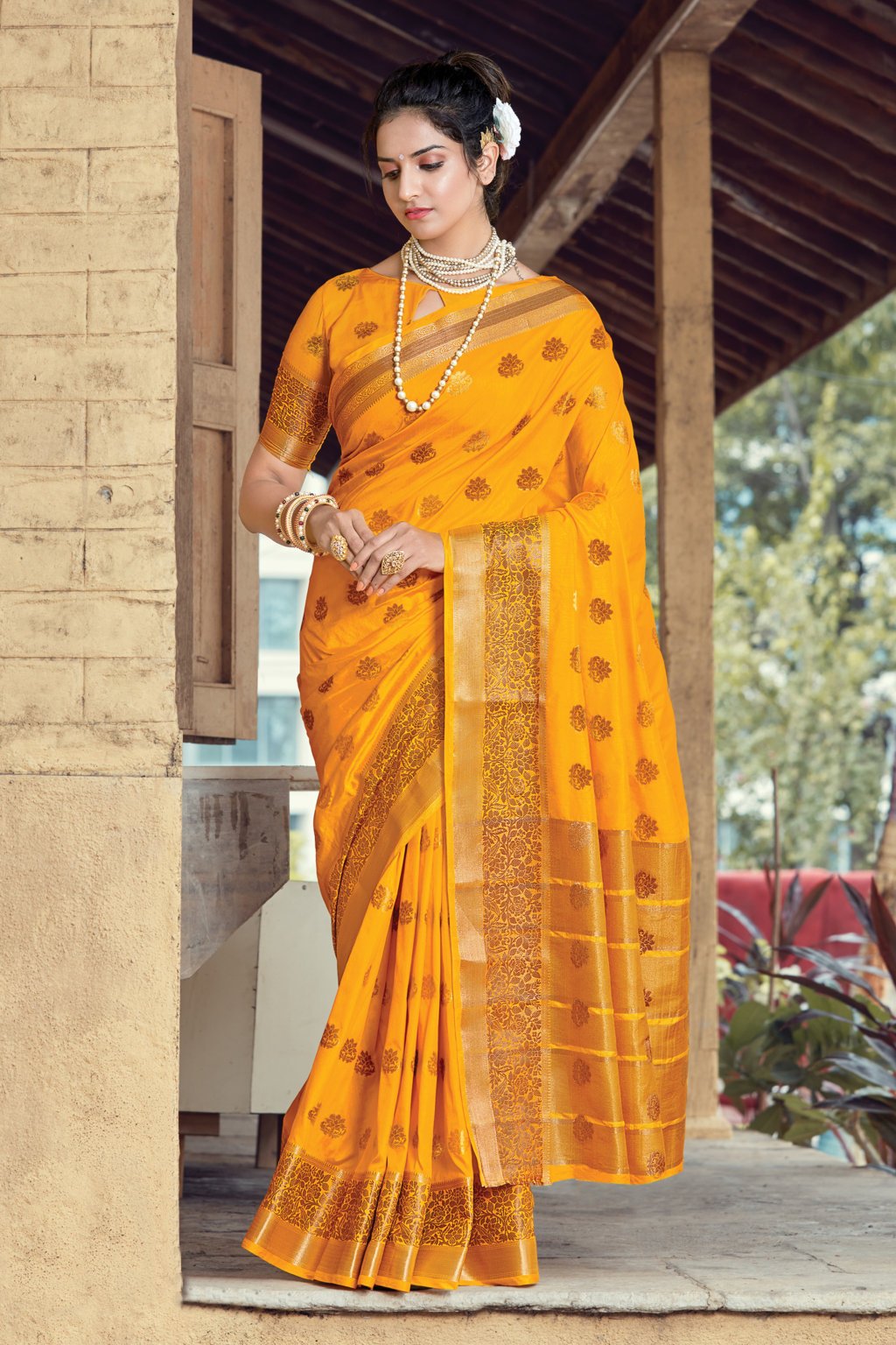 Women's Silk Zari Work Traditional Saree - Sangam Prints