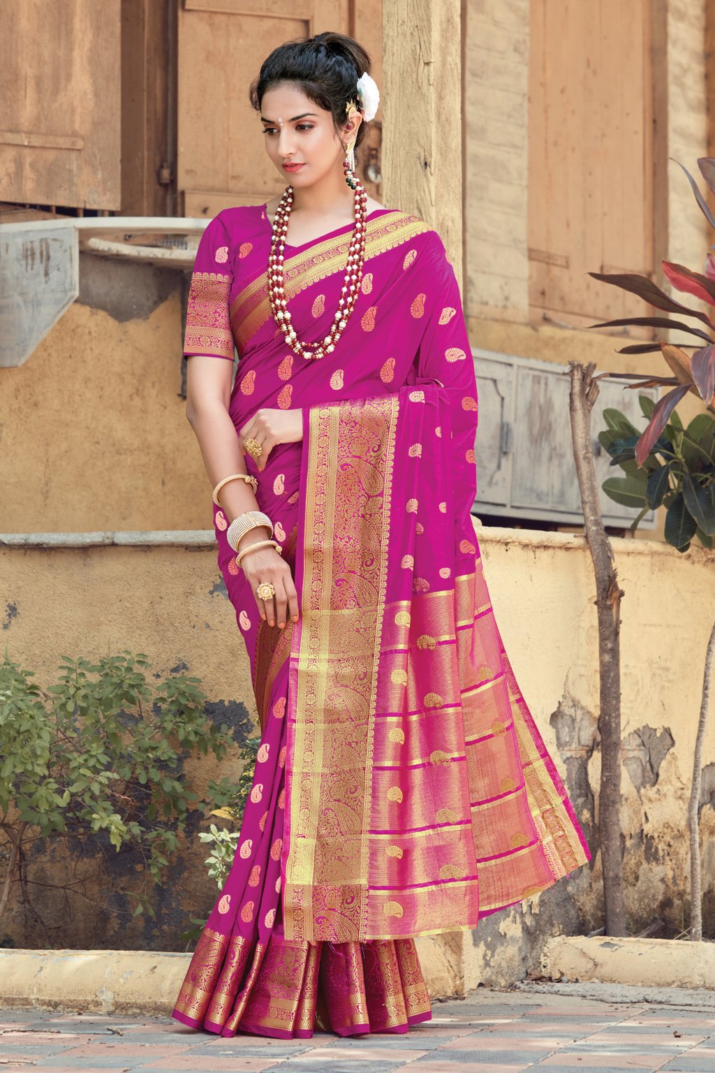 Women's Silk Zari Work Traditional Saree - Sangam Prints