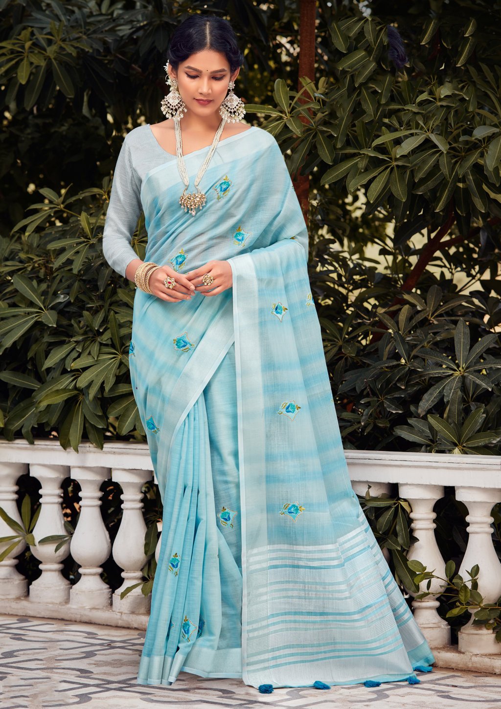 Women's Linen Woven Work Traditional Tassle Saree - Sangam Prints