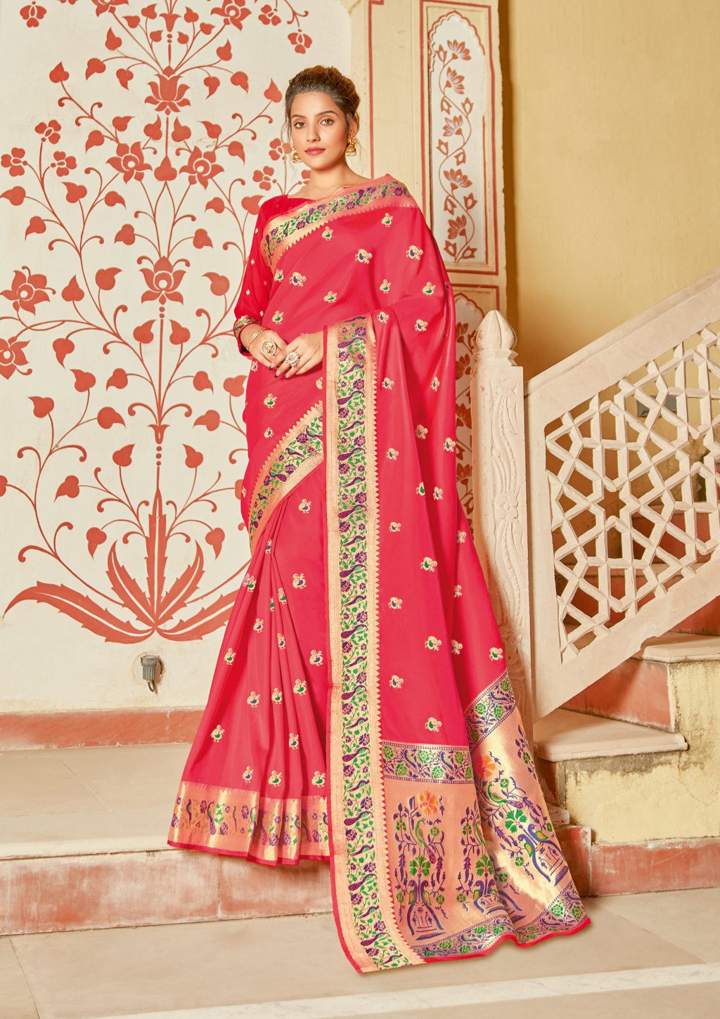 Women's Woven Rich Pallu Work Traditional Saree - Sangam Prints