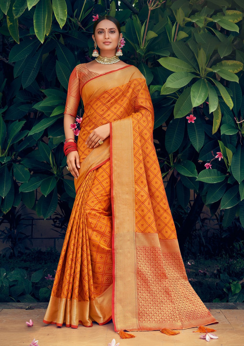 Women Patola Silk Woven Saree by Sangam Prints (2 Pc Set)