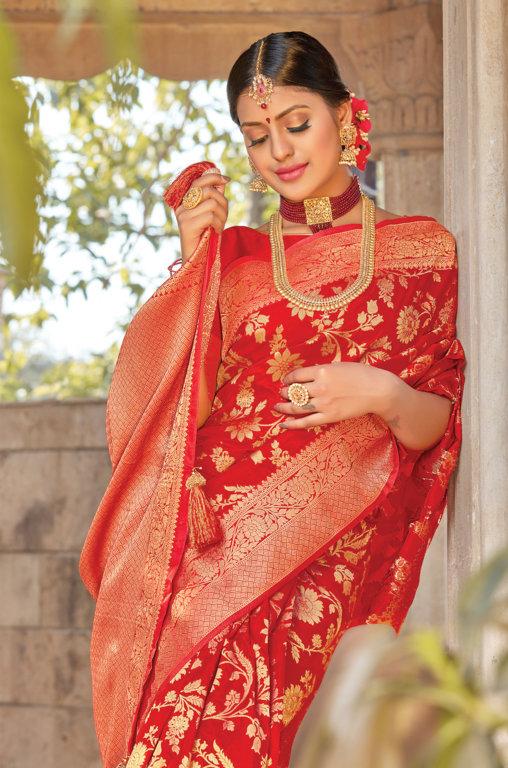 Women's Red Pure Silk Woven Work Traditional Tassle Saree - Sangam Prints