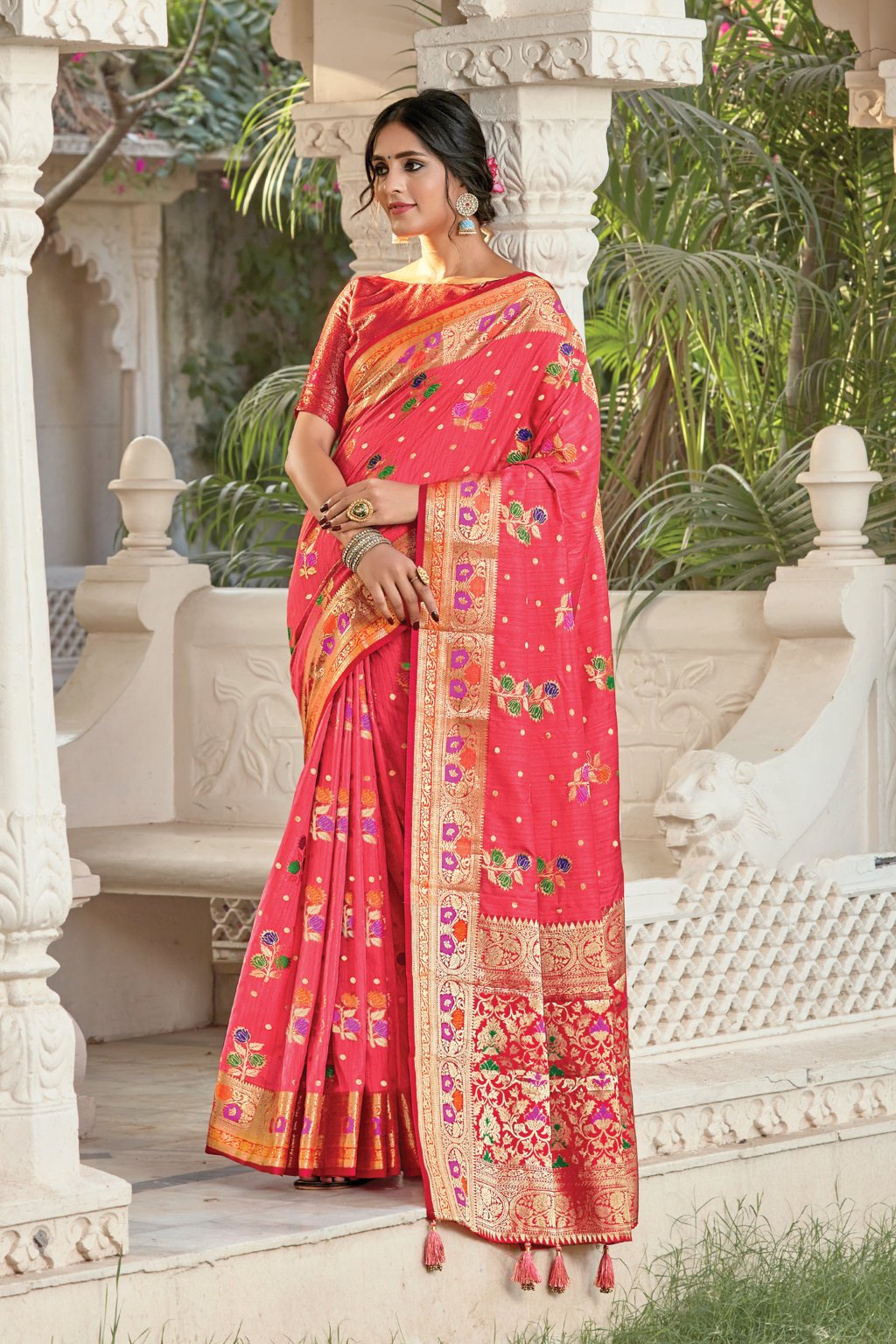 Women's Silk Woven Work Traditional Tassle Saree - Sangam Prints