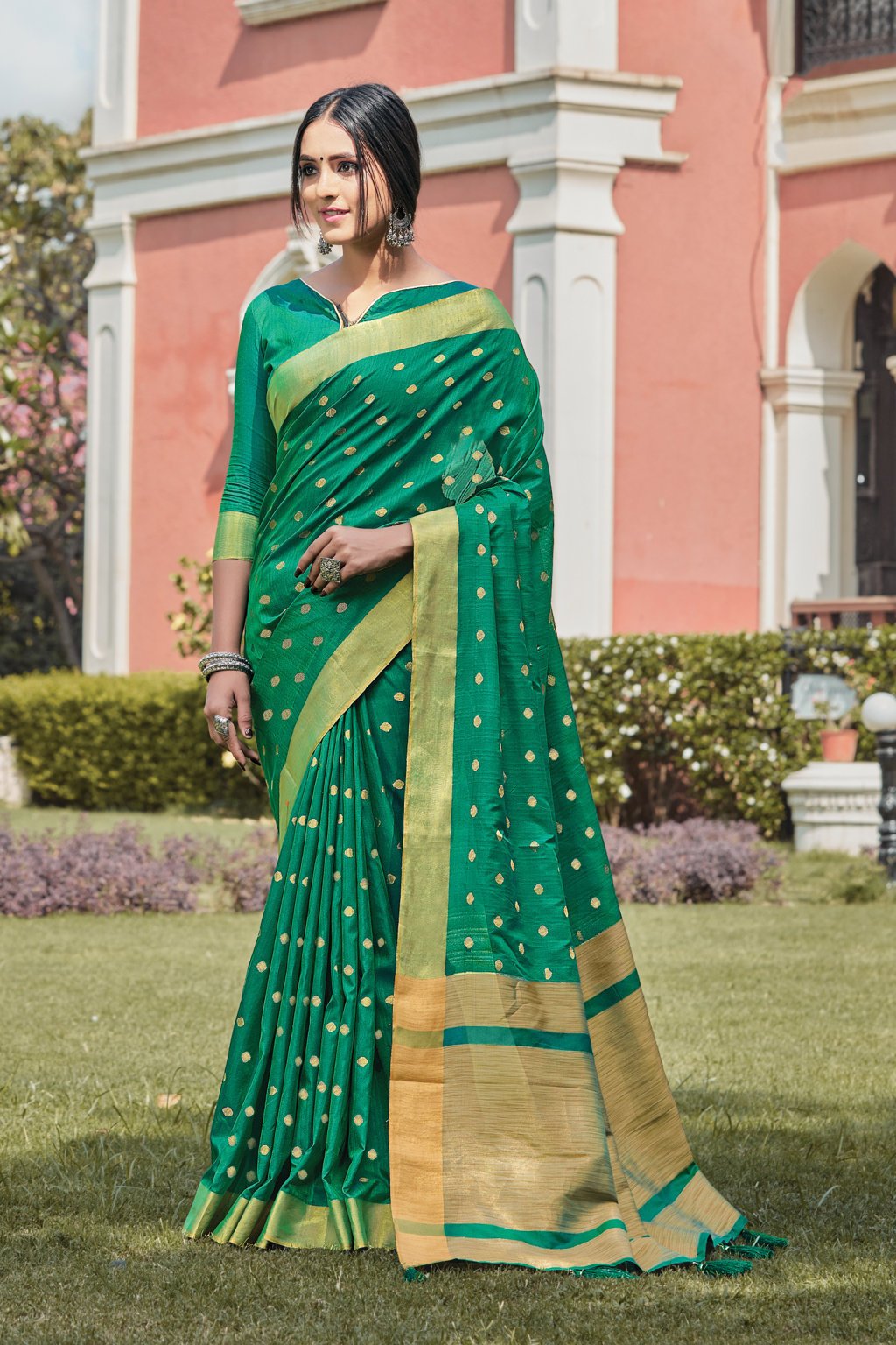 Women's Handloom Silk Woven Work Traditional Tassle Saree - Sangam Prints