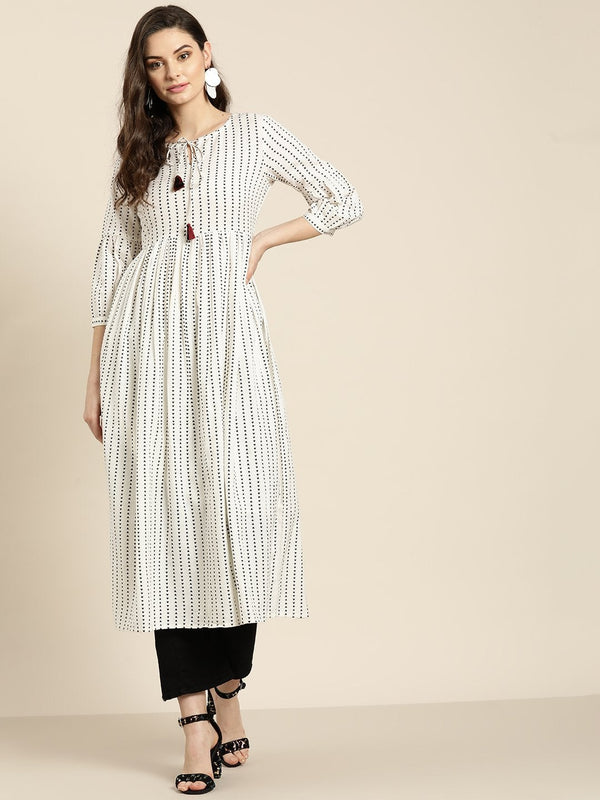 Women's Off White Geo Print Gathered Kurta - SHAE