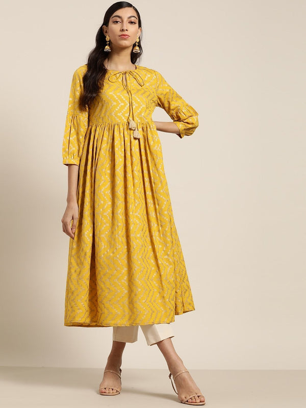 Women's Yellow Chevron Foil Gathered Kurta - SHAE