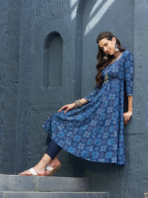 Women's Blue Floral Anarkali Kurta - SASSAFRAS