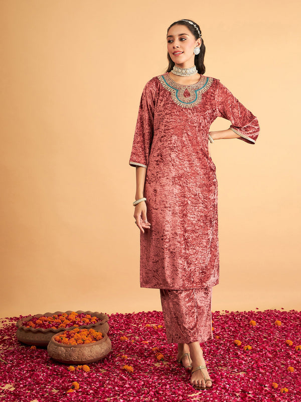 Women's Pink Velvet Front Zari Embroidered Straight Kurta - Lyush