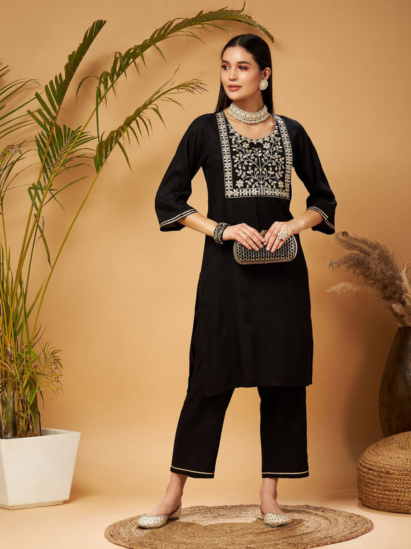 Women's Black Gota Embroidered Kurta with Pants - Lyush