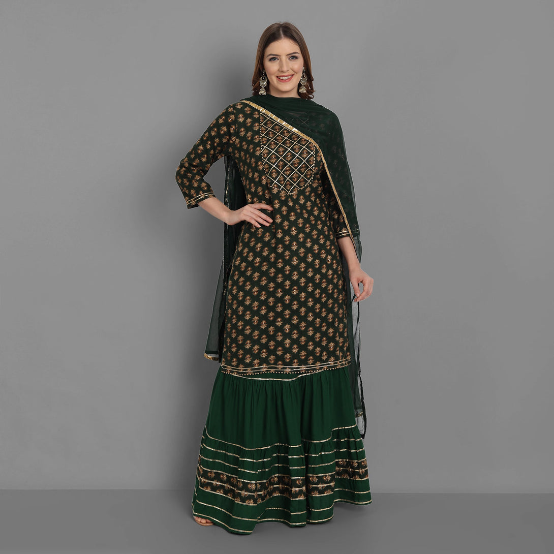 Women's Bottle Green Printed Lace Work Kurta With Skirt And Dupatta - Singni