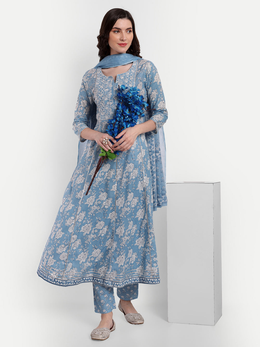 Women's Anarkali Cotton Printed Embroidered Kurta Pant And Dupatta - Singni