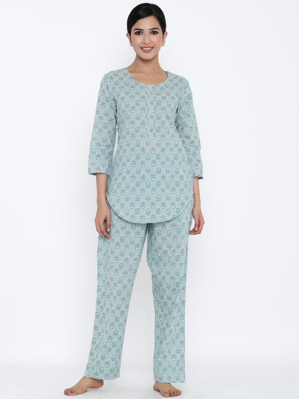 Women's Printed Cotton Fabric Night Suit Light Grey Color - Kipek