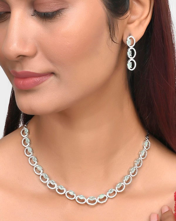 Women's Geometric Pattern Cluster Setting Zircons Adorned Silver Plated Jewellery Set - Voylla