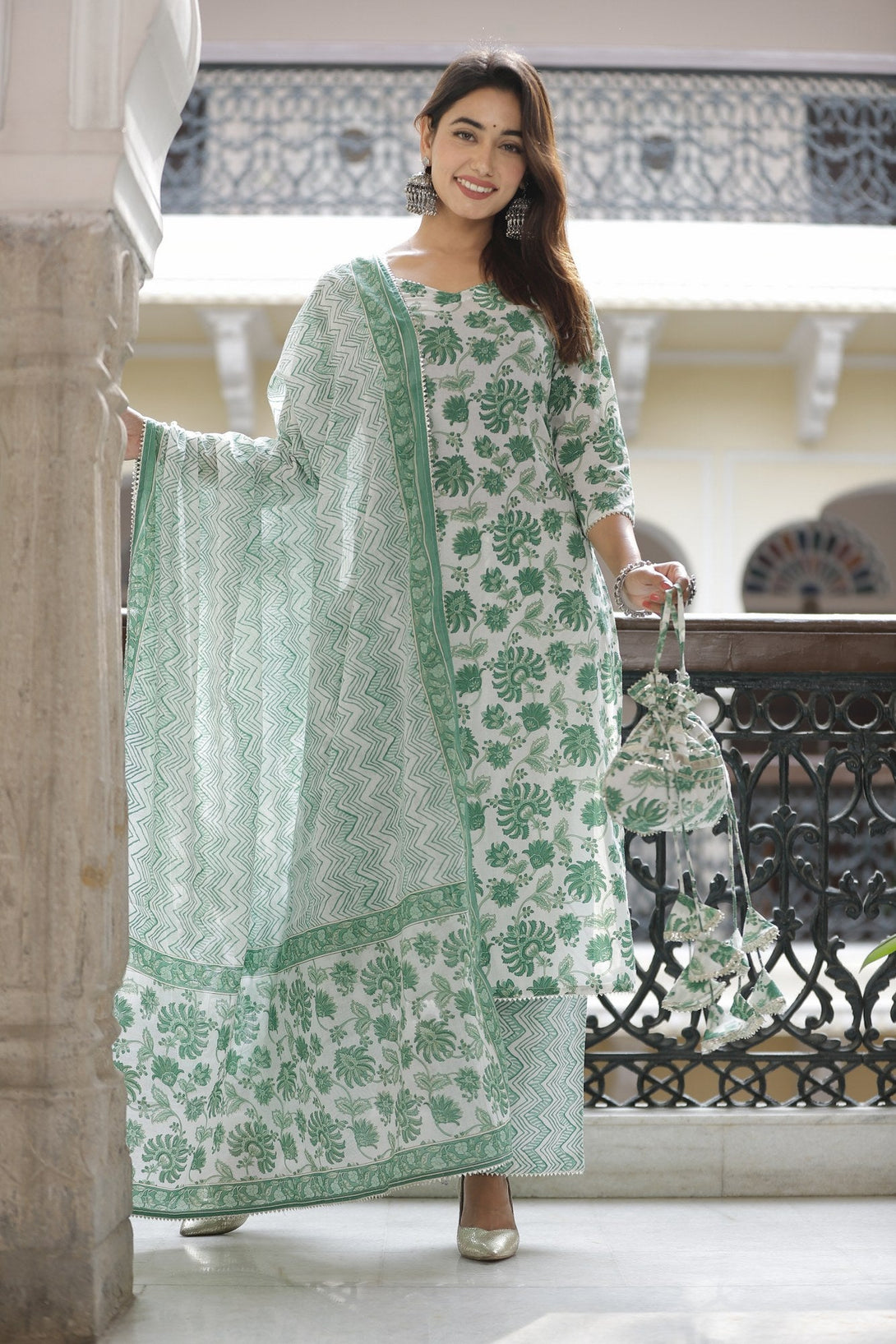 Women's Spider Green Straight Suit Set - Lado Jaipuri