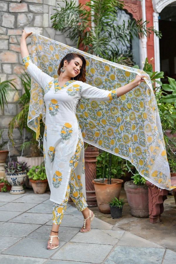 Women's White Flower Print Cotton Kurta Set Collection - Dwija Fashion