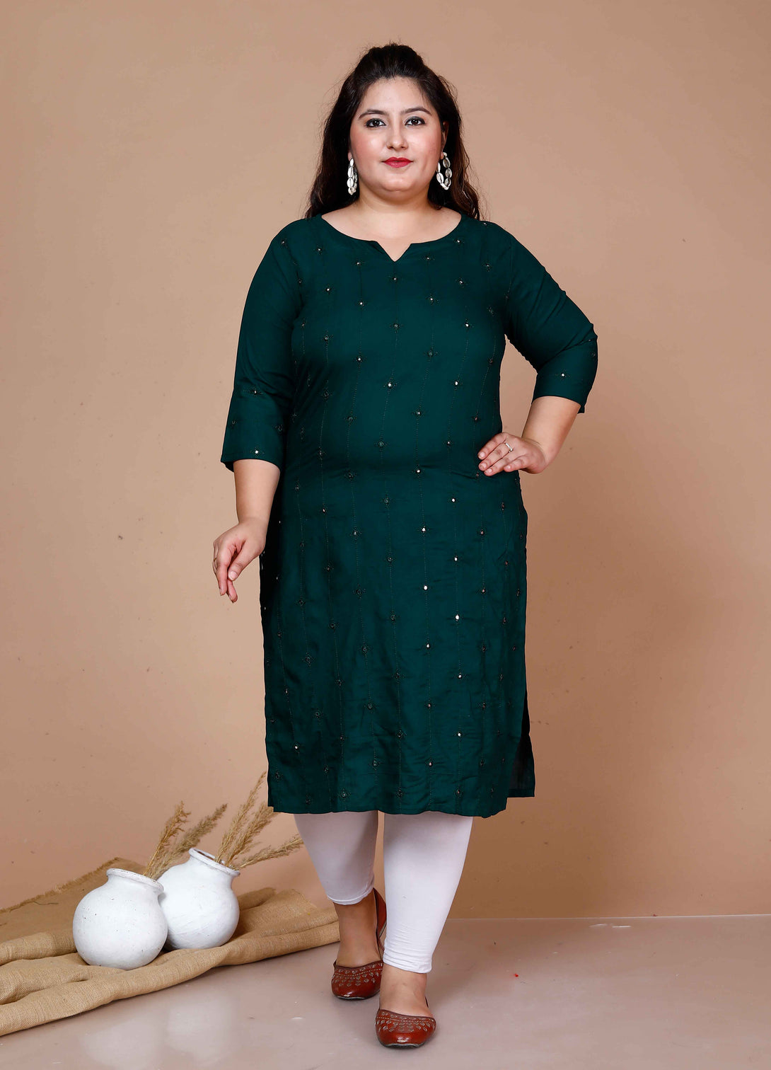 Women'S Green Embroidered Straight Kurti - Miravan