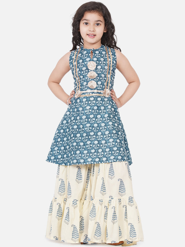 Jashvi Girls Blue-Printed Kurta With Sharara