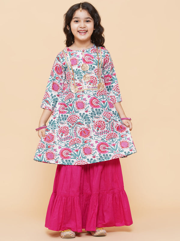 Jashvi Girls White Floral Printed Kurta With Sharara