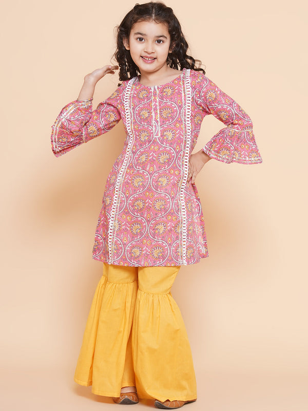 Jashvi Girls Pink Floral Printed Panelled Pure Cotton Kurta With Sharara