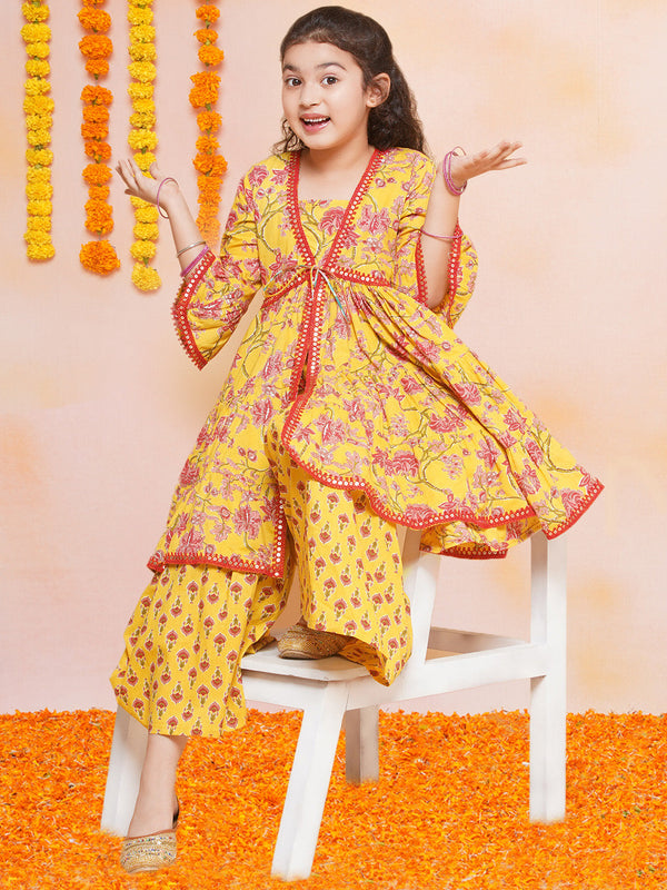 Jashvi Girls Yellow Printed V- Neck Kurta with Sharara