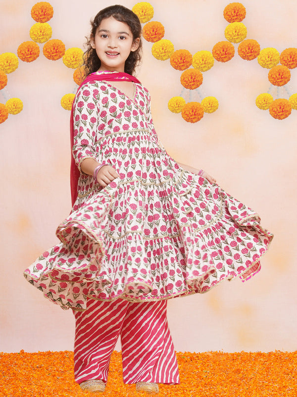 Jashvi Girls Off-white Pink Printed Round- Neck Kurta with Plazzo with Dupatta