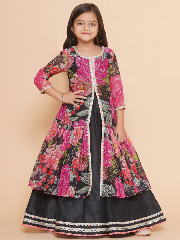 Jashvi Girls Black Floral Print Lace Work Kurta with Skirt