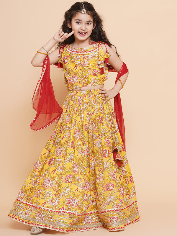 Jashvi  Girls Printed Ready to Wear Lehenga & Blouse With Dupatta