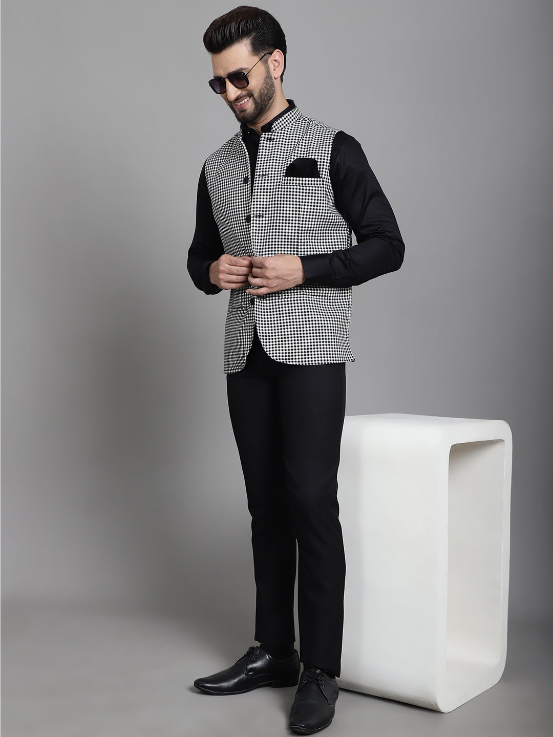 Men's Nehru Jacket With Welt Pockets - Even Apparels